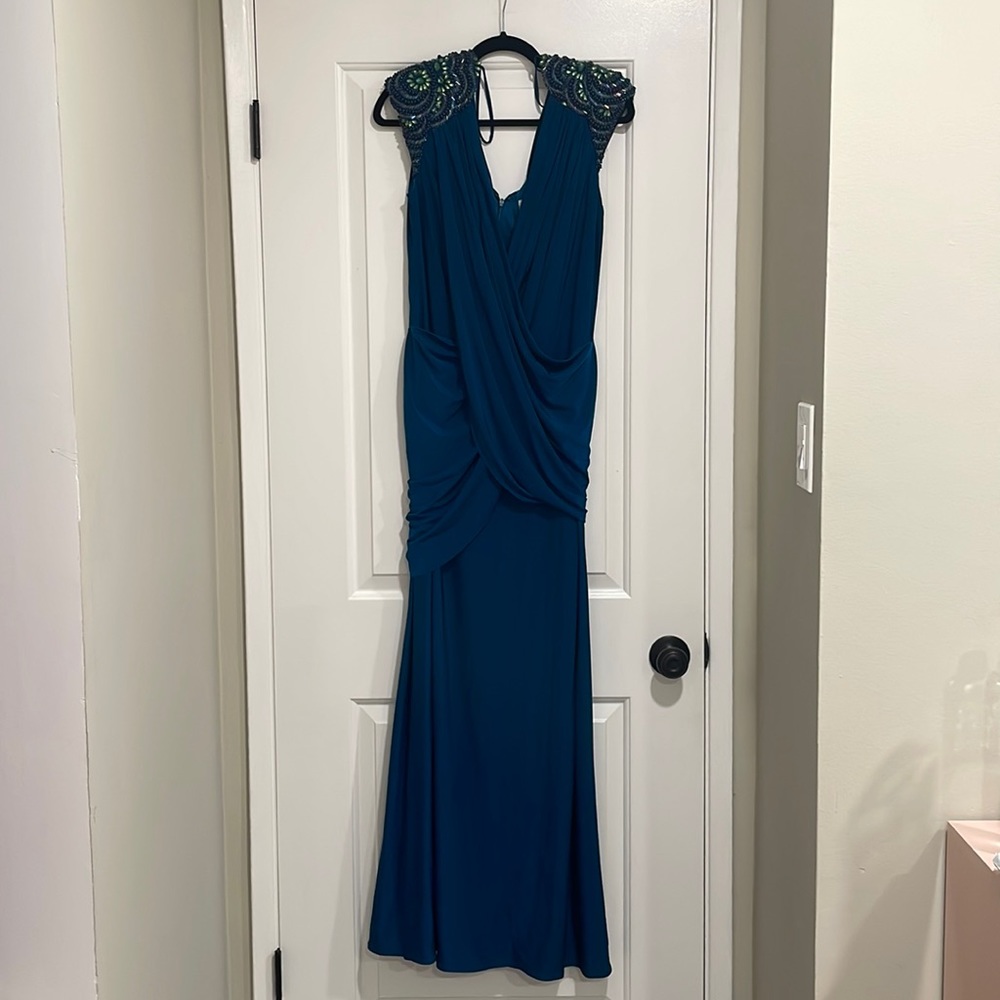 Teal Floor Length Night Gown Size 16